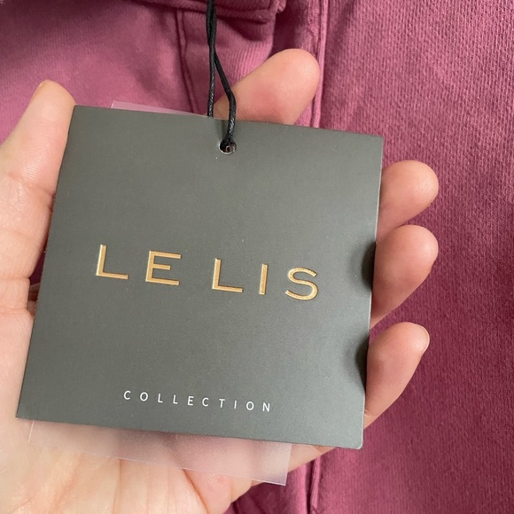 Le Lis Collection Pink Cropped Sweatshirt. New With Tags. - Picture 7 of 7